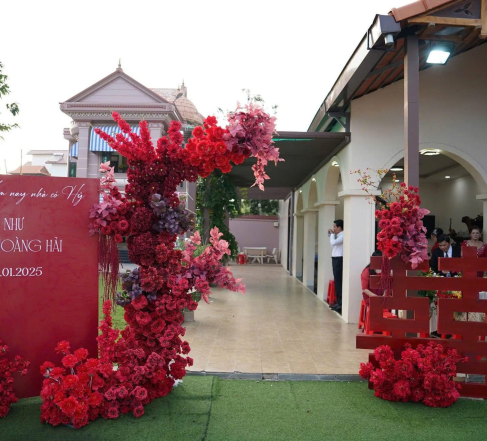 TIỆC CƯỚI BA TRI