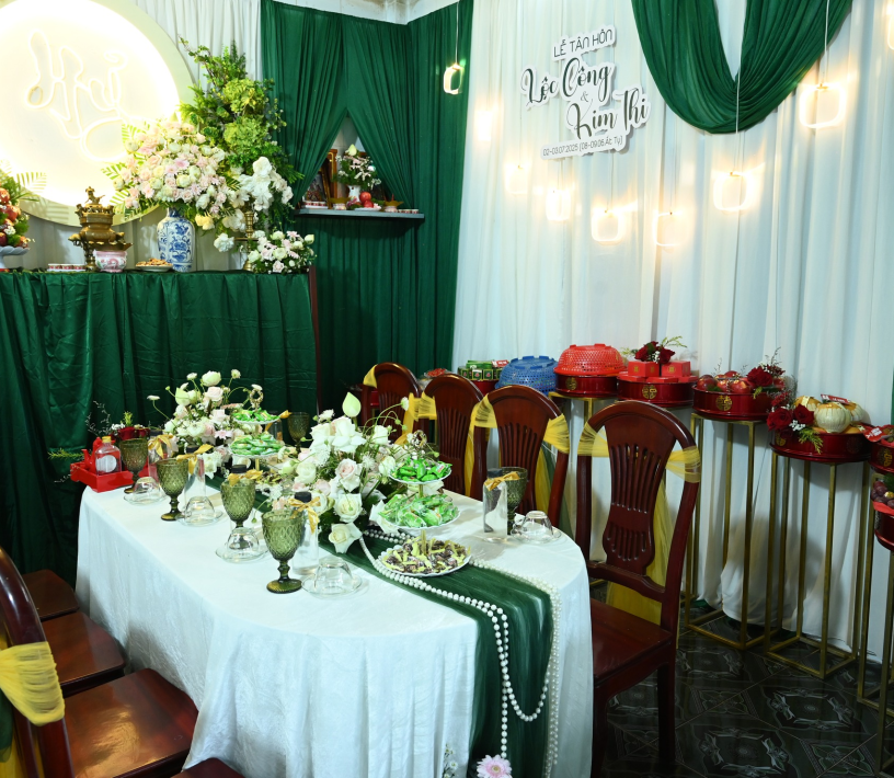 TRANG TRÍ GIA TIÊN BẾN TRE