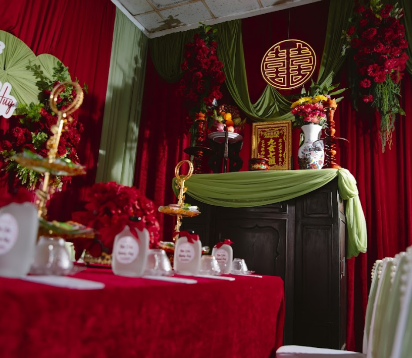 TRANG TRÍ TIỆC CƯỚI BA TRI - TONE ĐỎ