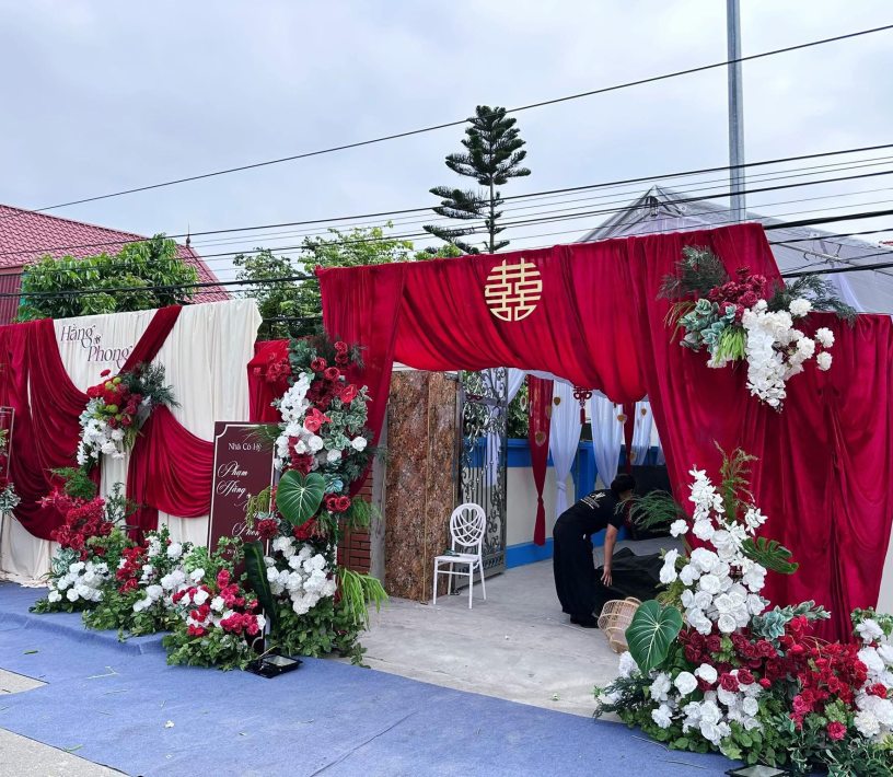 TRÓN GÓI CƯỚI TONE ĐỎ - TRANG TRÍ CƯỚI ĐẸP BA TRI