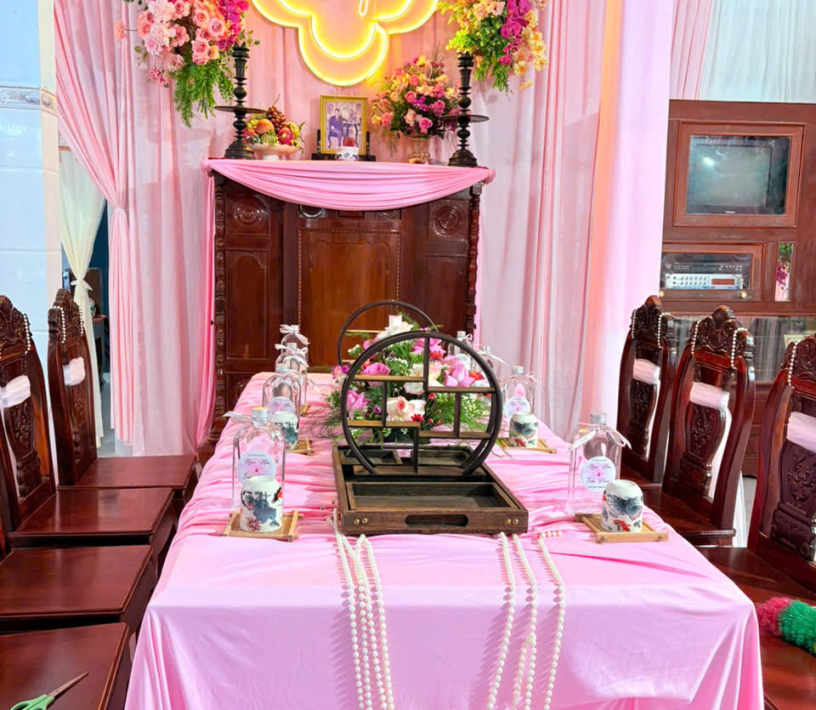 TRANG TRÍ GIA TIÊN TẠI BA TRI