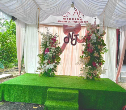 TRANG TRÍ SÂN KHẤU CƯỚI