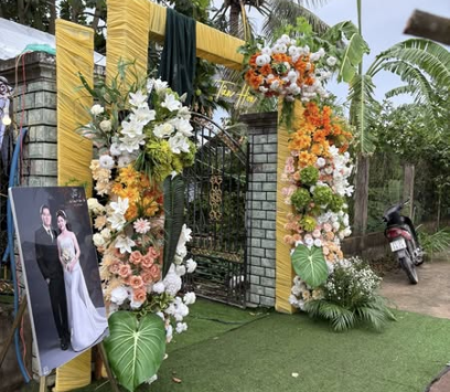 Trang trí cổng cưới Ba Tri