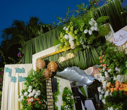 TRANG TRÍ TIỆC CƯỚI BA TRI TRỌN GÓI