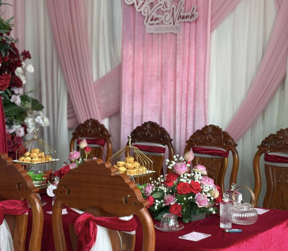 GIA TIÊN TONE HỒNG ĐỎ