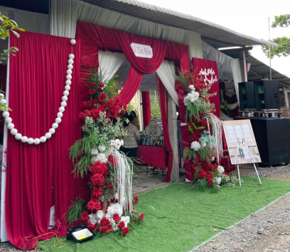 MẪU CỔNG CƯỚI MỚI TONE ĐỎ 