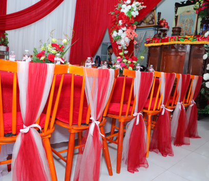 TRANG TRÍ GIA TIÊN TONE ĐỎ TRUYỀN THỐNG