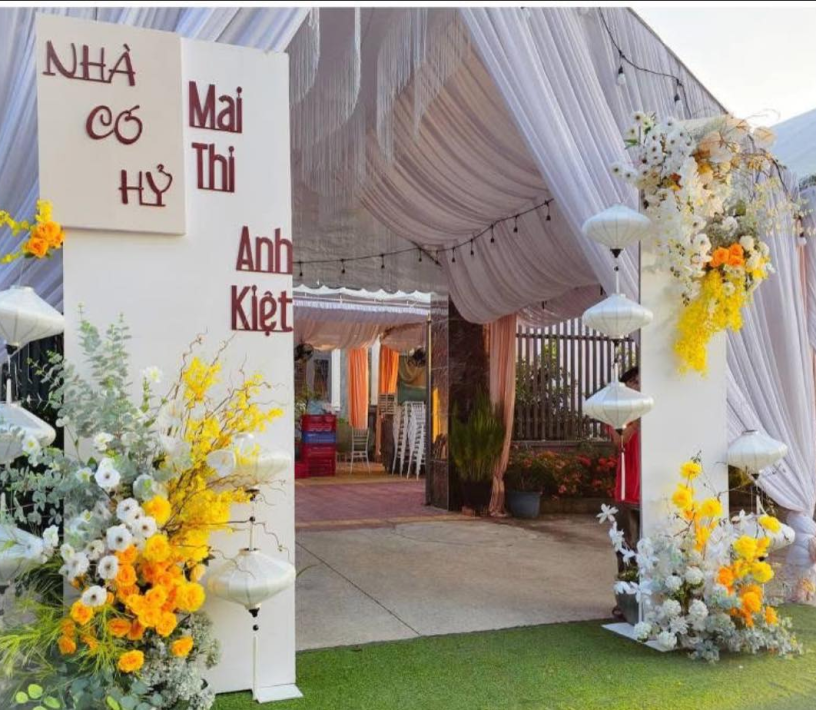 Decor Hoa Tươi & Hoa Lụa - Decor Đẹp Ba Tri