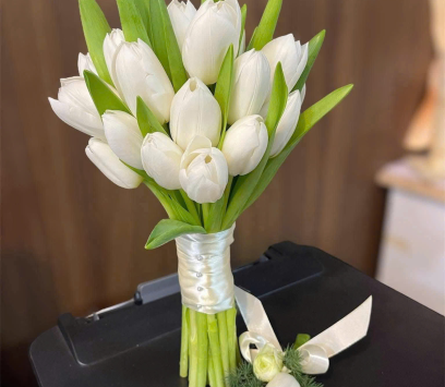 MẪU HOA CƯỚI TULIP TRẮNG - HOA CƯỚI BA TRI
