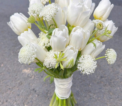 MẪU HOA CƯỚI TULIP TRẮNG - HOA CƯỚI BA TRI