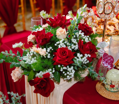 DECOR GIA TIÊN TONE ĐỎ TRUYỀN THỐNG