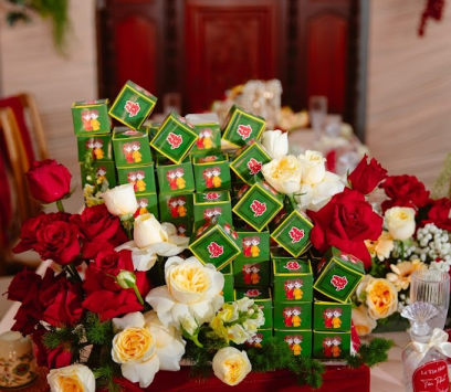 MÂM QUẢ  CƯỚI ĐẸP