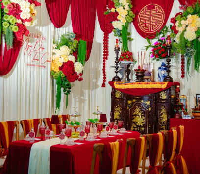GIA TIÊN TONE ĐỎ SANG TRỌNG