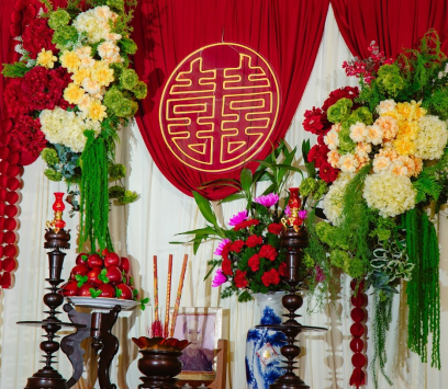 GIA TIÊN TONE ĐỎ SANG TRỌNG