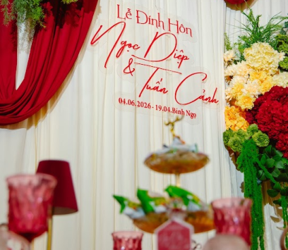 GIA TIÊN TONE ĐỎ SANG TRỌNG