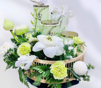 MÂM QUẢ CƯỚI HỎI